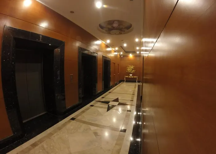 Apartamento Burgundy Mckinley Place Service *